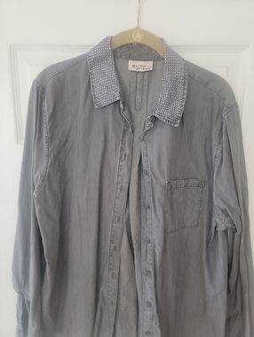 Hester Orchard Button Down Blue Shirt With Rhinestones On Collar